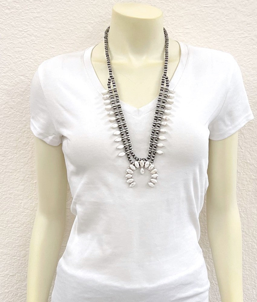 Handmade Squash Blossom White Turquoise Necklace732036